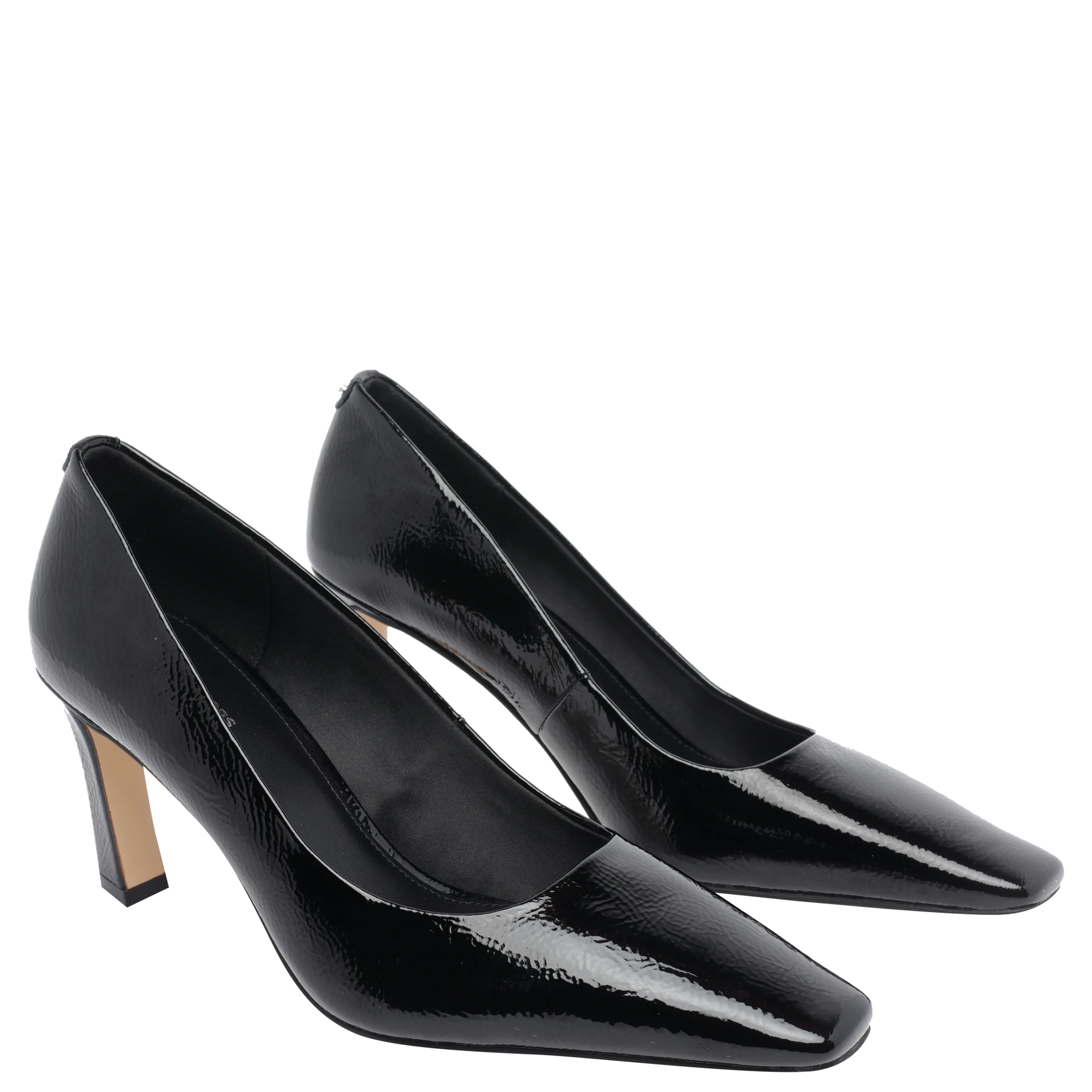 Black Darrah pumps,
