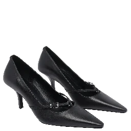Black Selina pumps