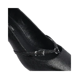 Black Selina pumps