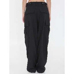 Cargo trousers in lightweight woo