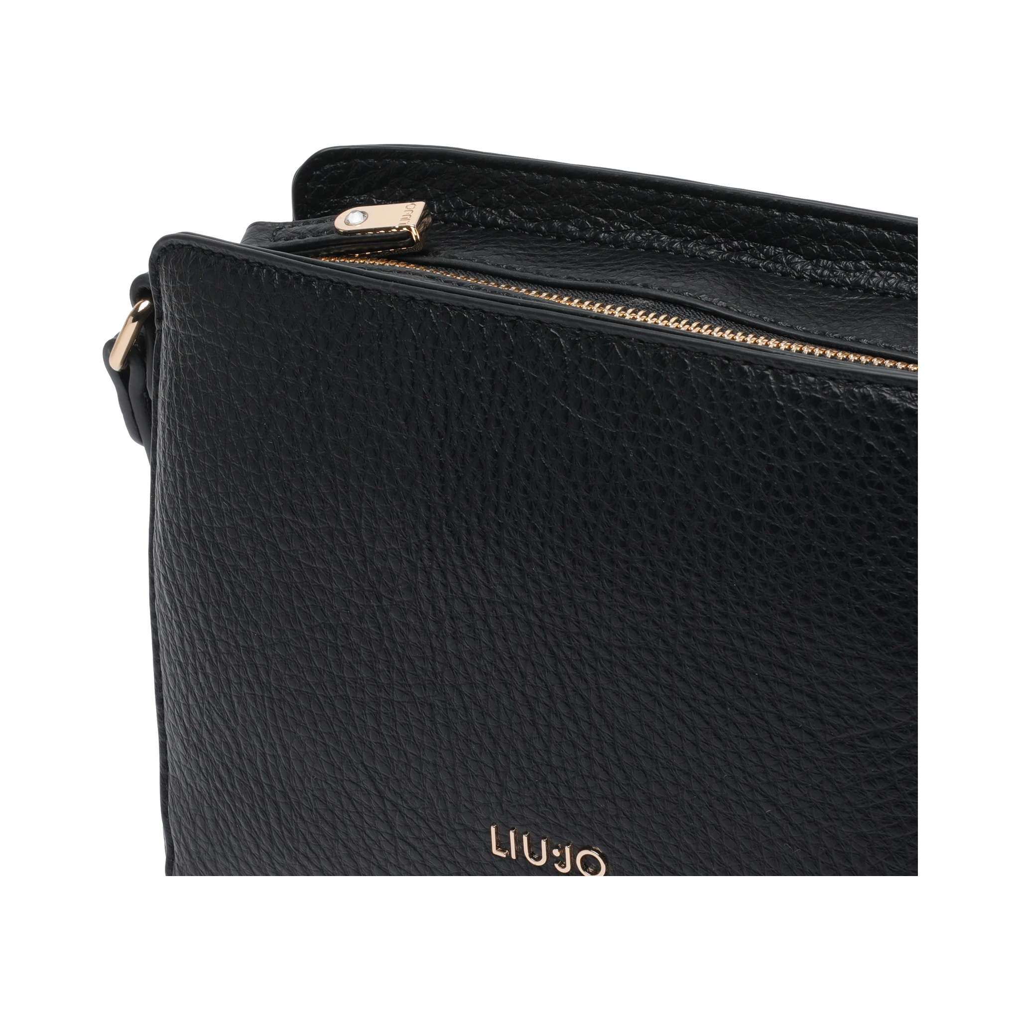 حقائب ليو جو.. أسود