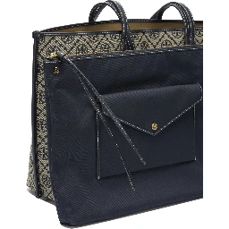 Shoulder bags