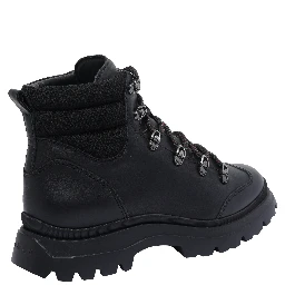 أحذية هوجان سوداء