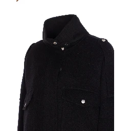 flap-pocket button-fastening jacket
