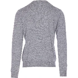 كنزات هوسيو الرمادية