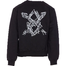 كنزات أومو سوداء من صحيفة ديلي بيبر