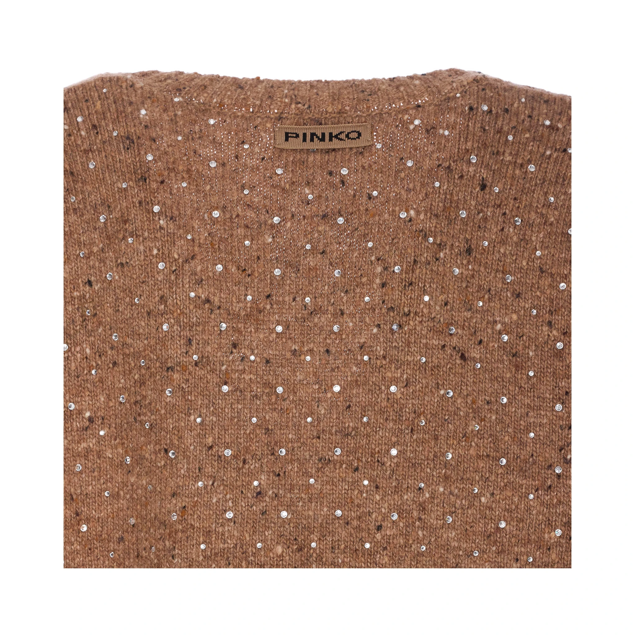 كنزات بينكو بنية اللون