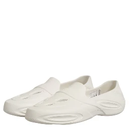 White Rubber Slides Low Top Sneakers Shoes