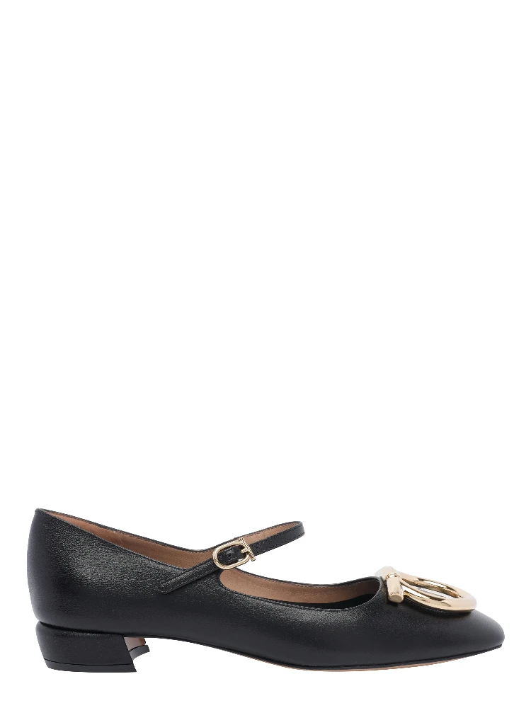 Ferragamo Flat shoes Black