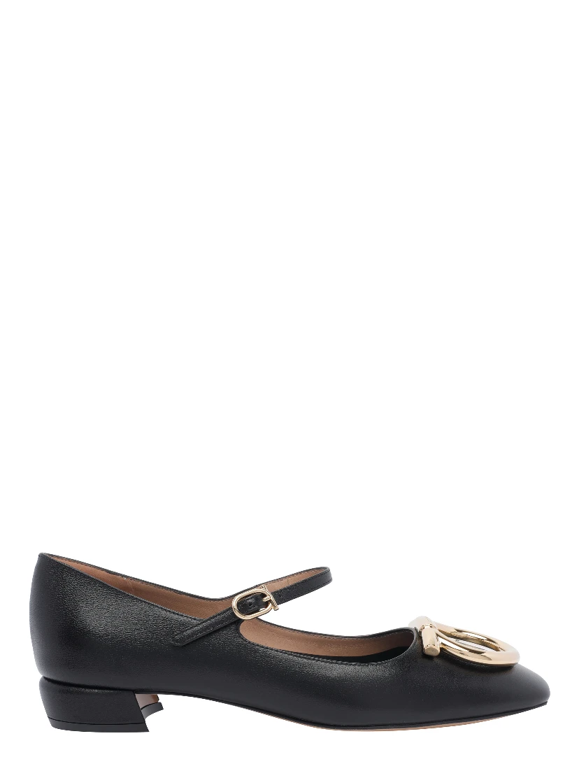 Ferragamo Flat shoes Black