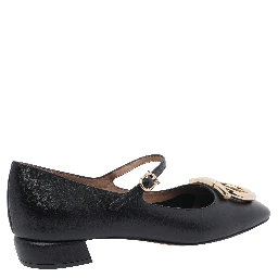 Ferragamo Flat shoes Black