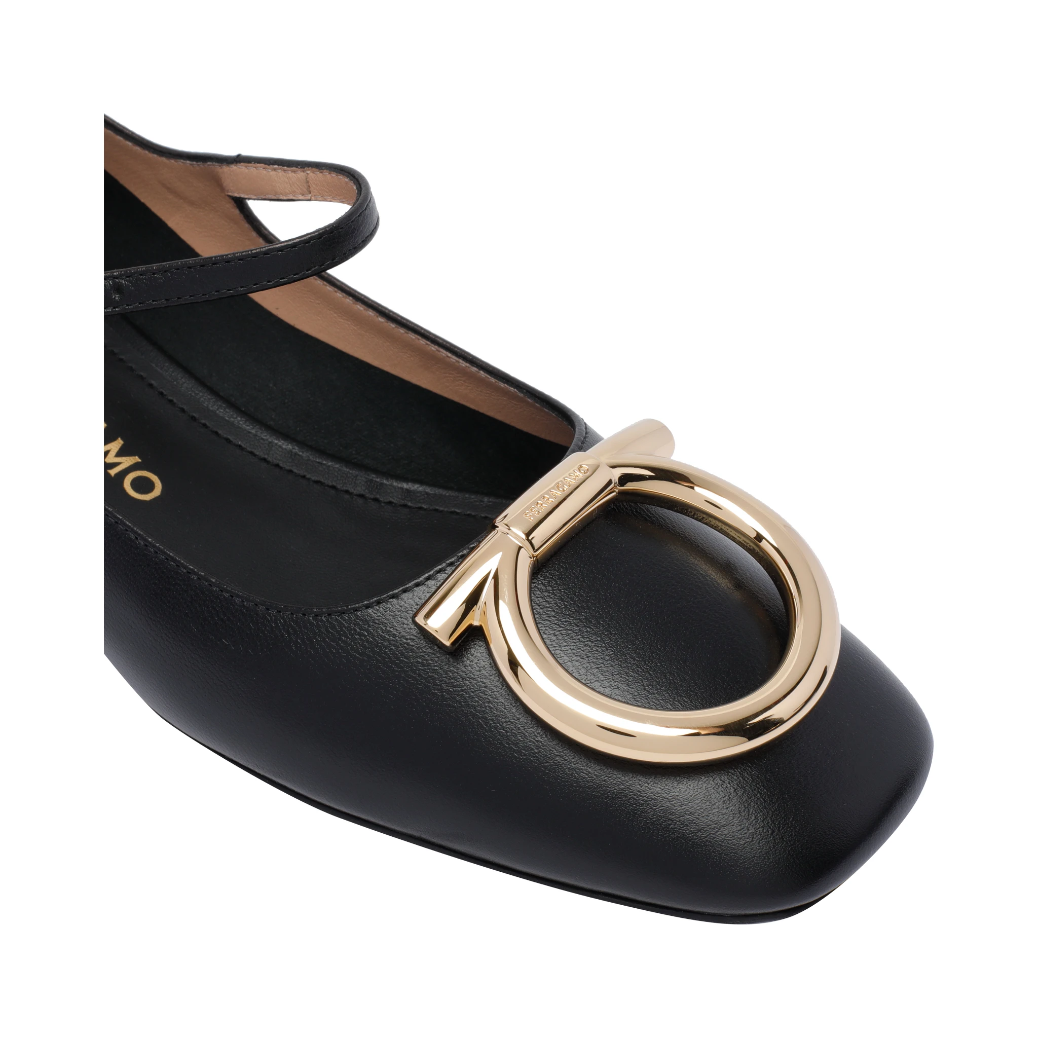 Ferragamo Flat shoes Black