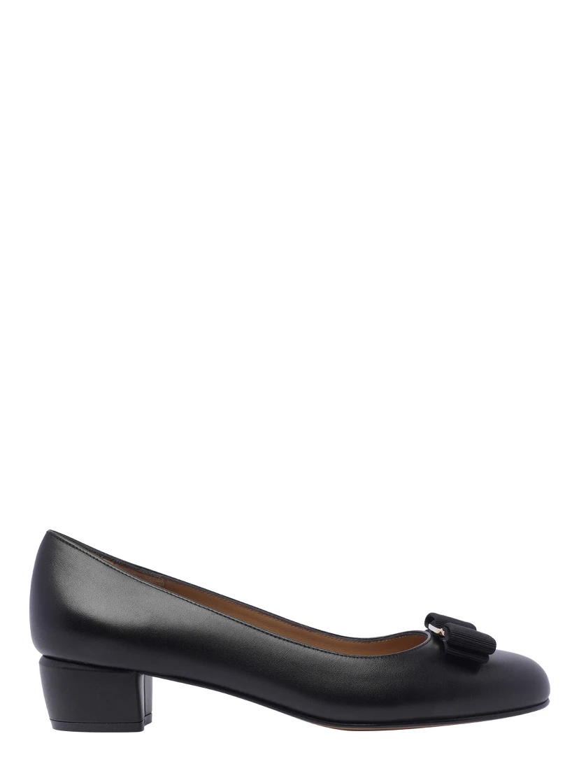 Ferragamo With Heel Black