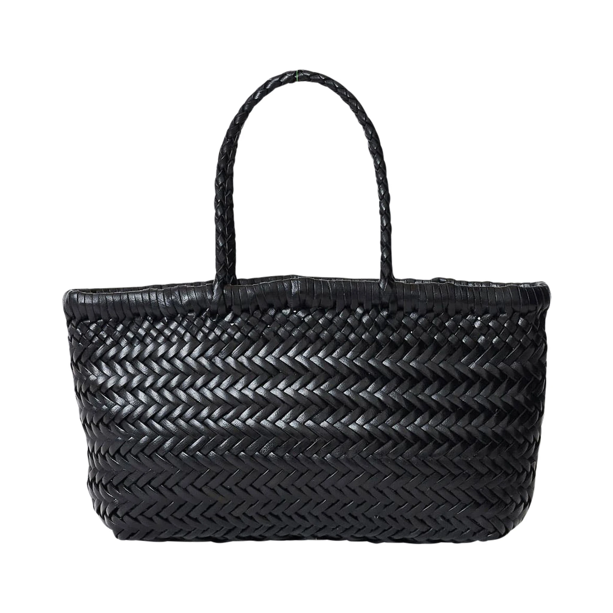 حقيبة كتف صغيرة سوداء مسطحة من الجلد بتصميم متشابك ومقبضين علويين للنساء