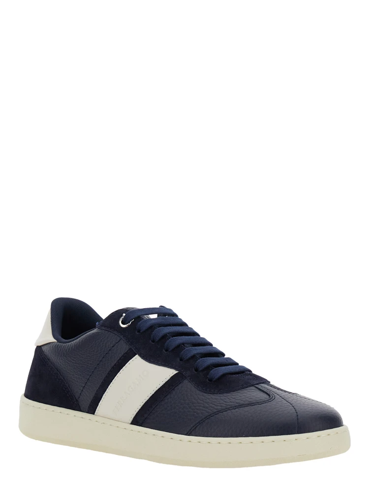 Blue Sneakers with Contrasting Heel and Logo Lettering on the Tongue in Leather Man alternative