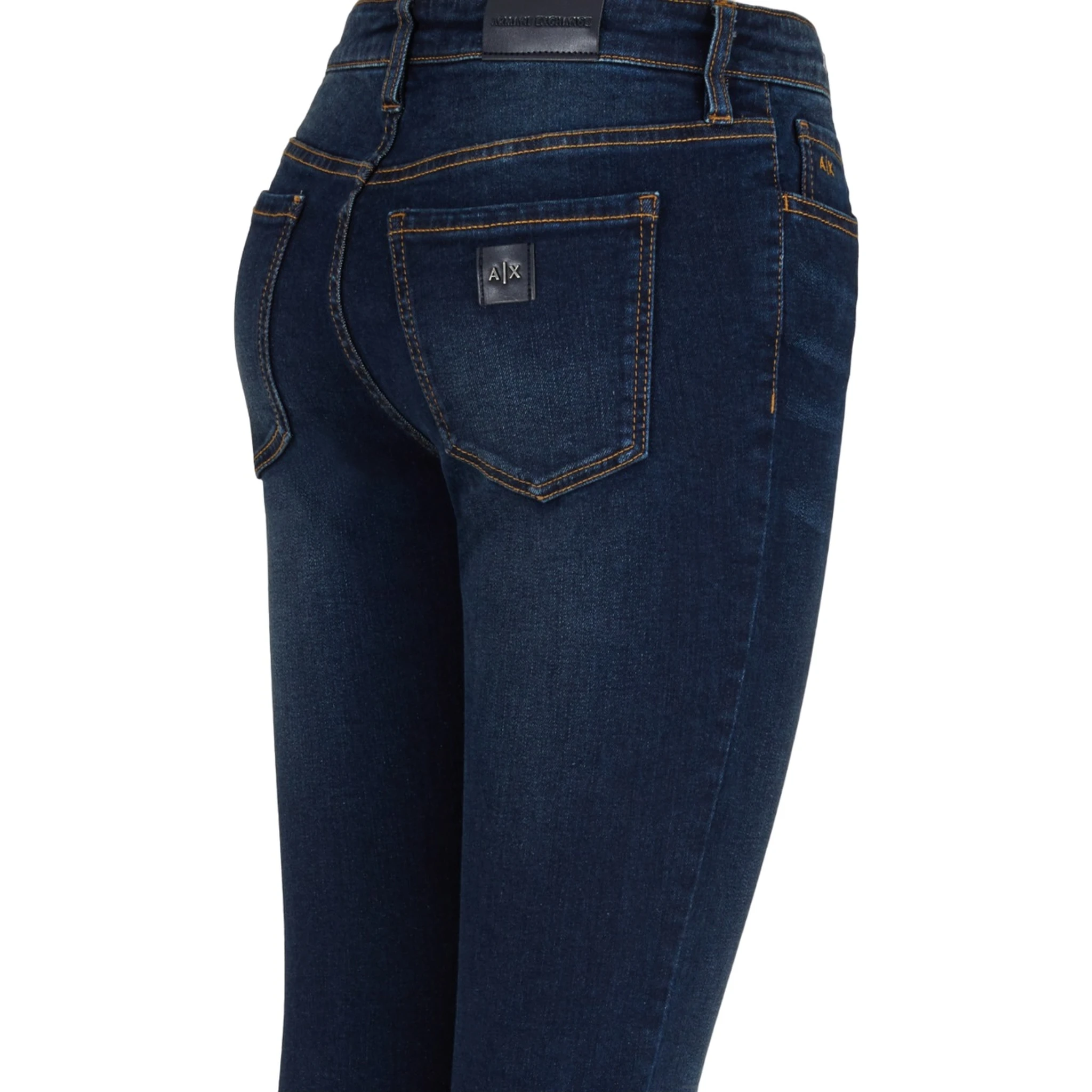 جينز أزرق من أرماني إكستشينج