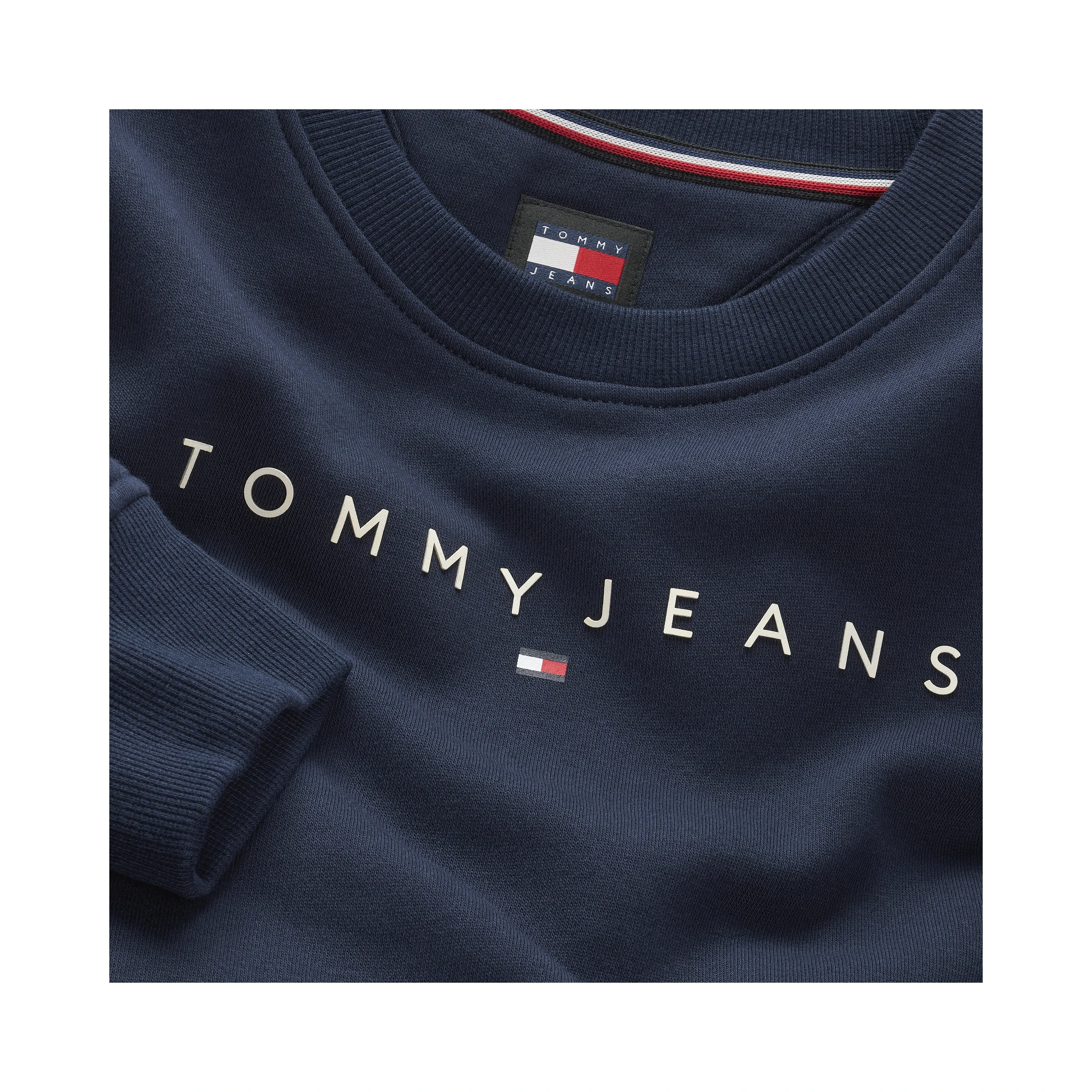 كنزات تومي جينز زرقاء