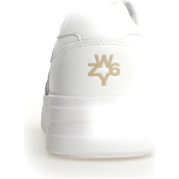 حذاء رياضي أبيض من طراز W6YZ