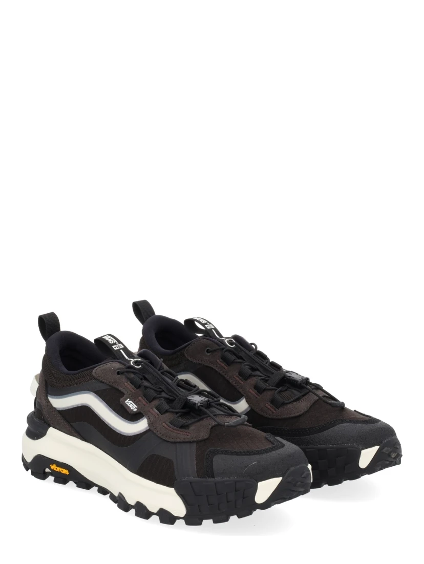 "CROSSPATH XC" SNEAKER