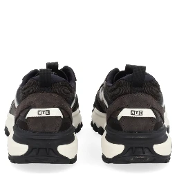 "CROSSPATH XC" SNEAKER