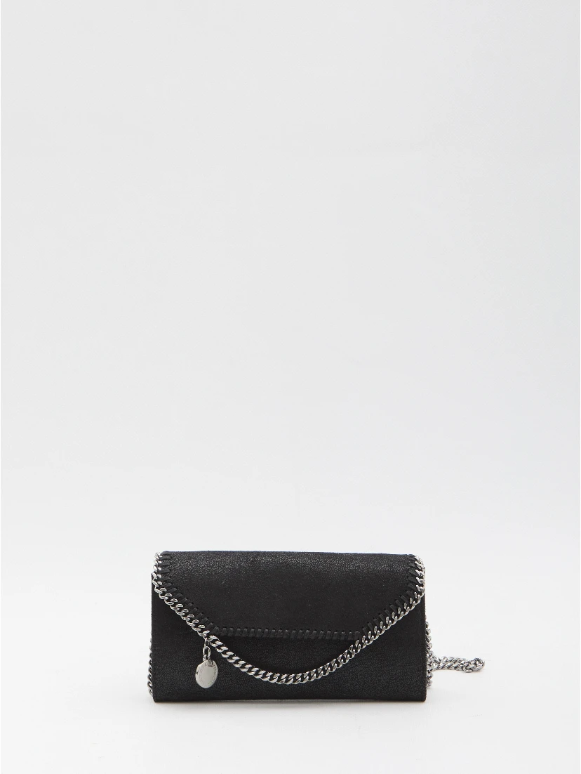 Falabella continental wallet on chain