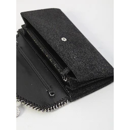 Falabella continental wallet on chain