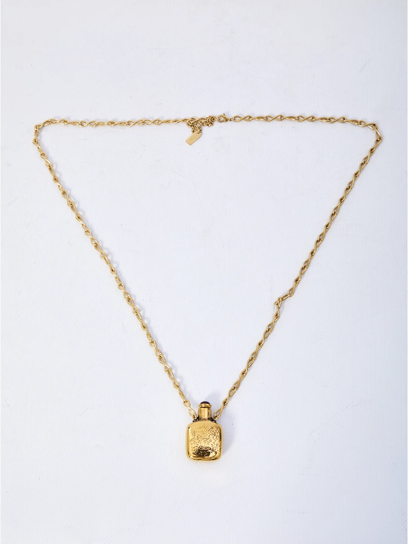 Elixir pendant necklace