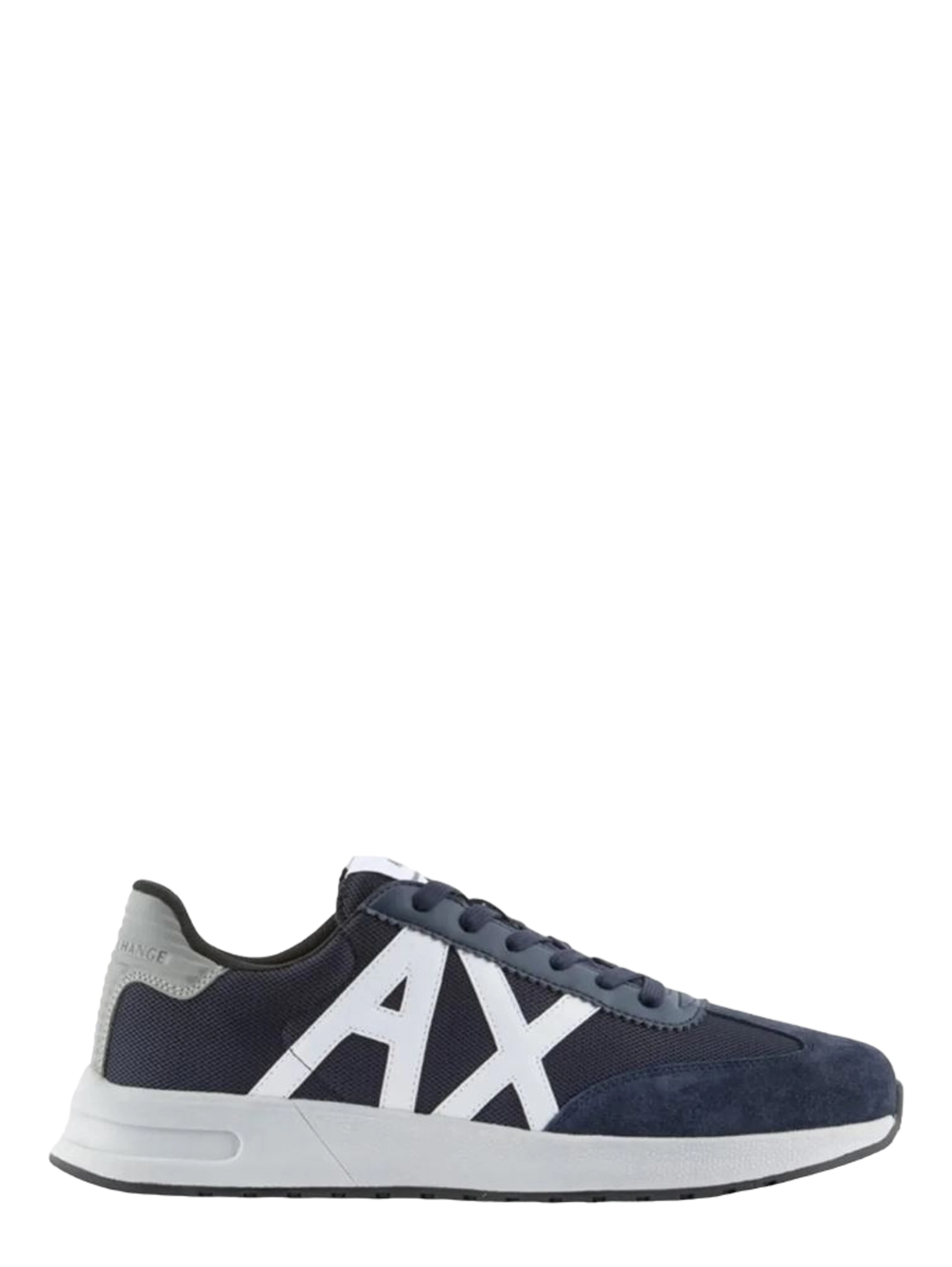 logo-patch panelled-design sneakers