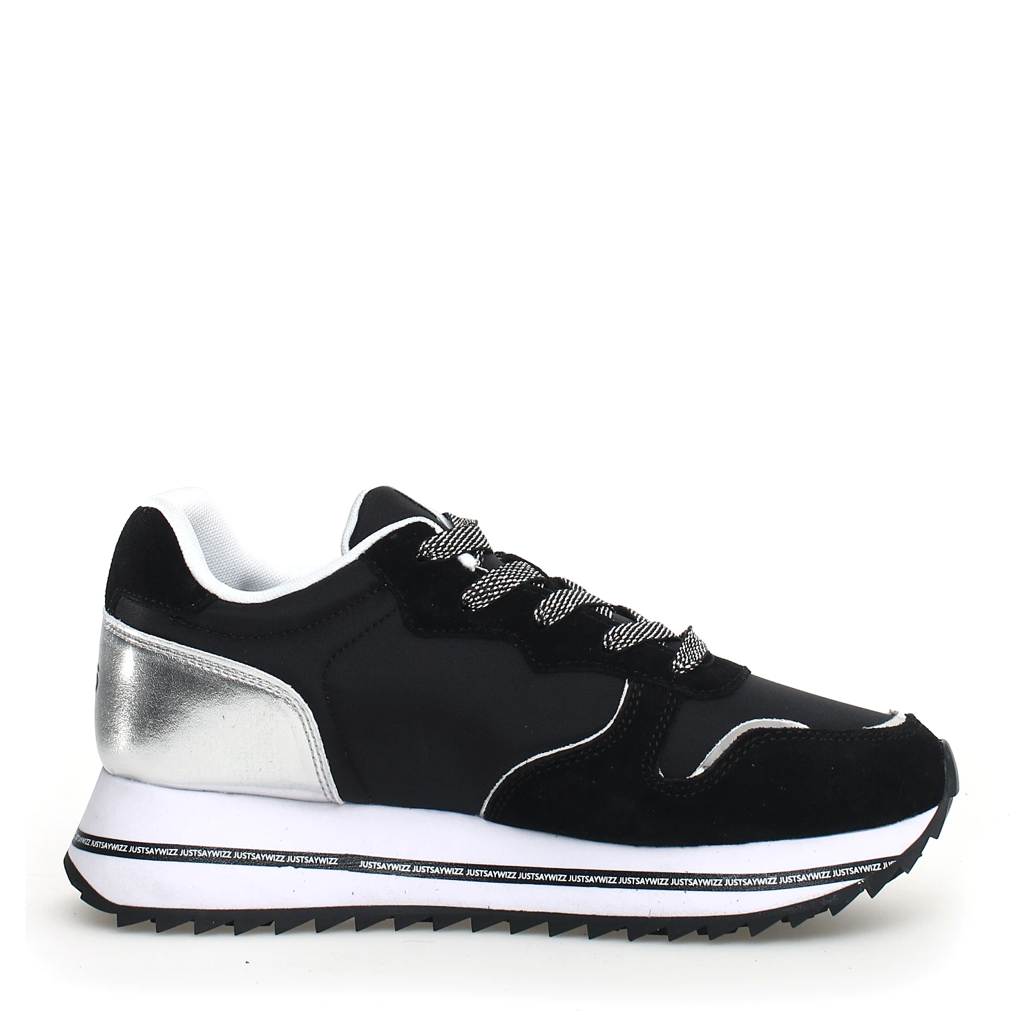 W6YZ Sneakers Black