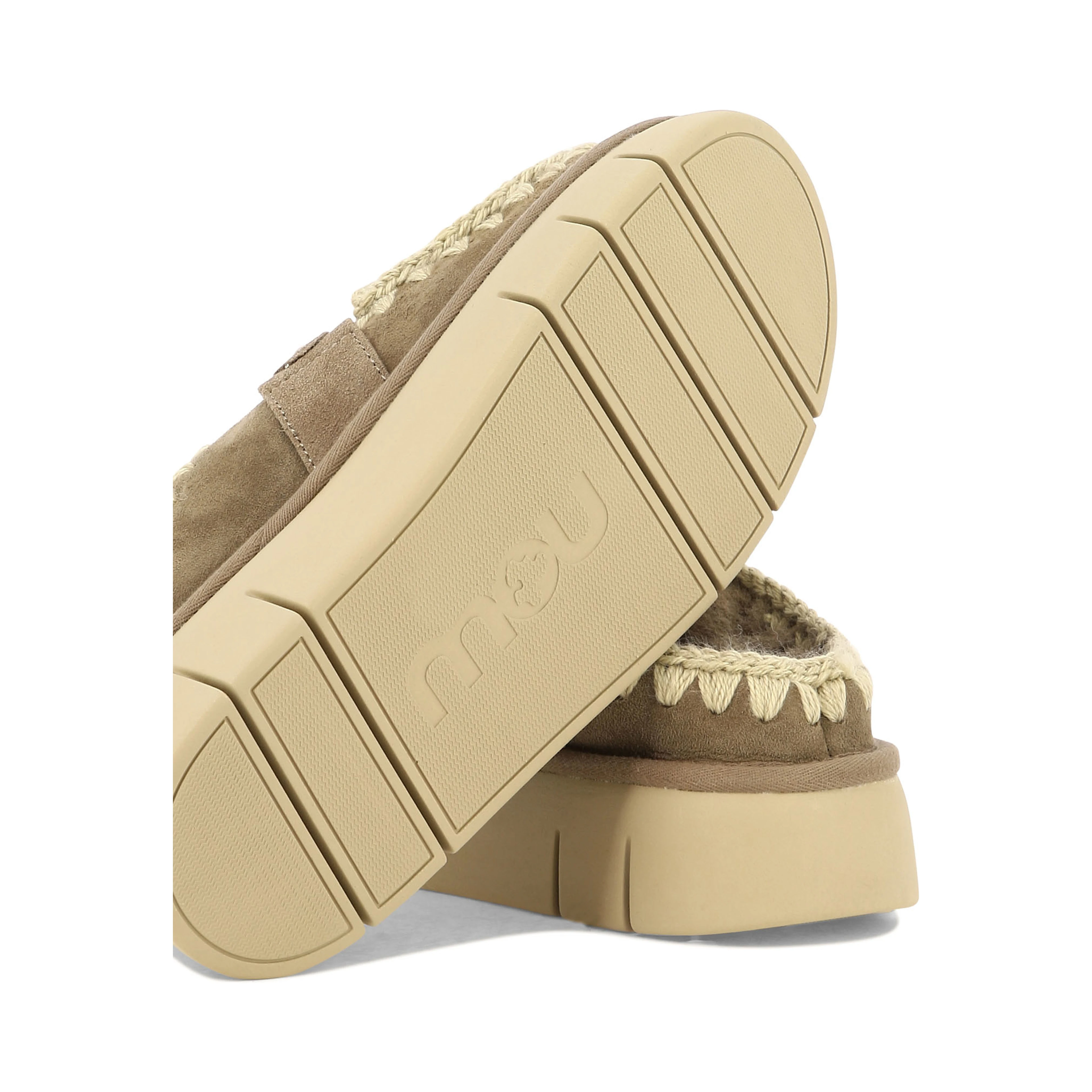 "Bounce Clog Metal Logo" slippers