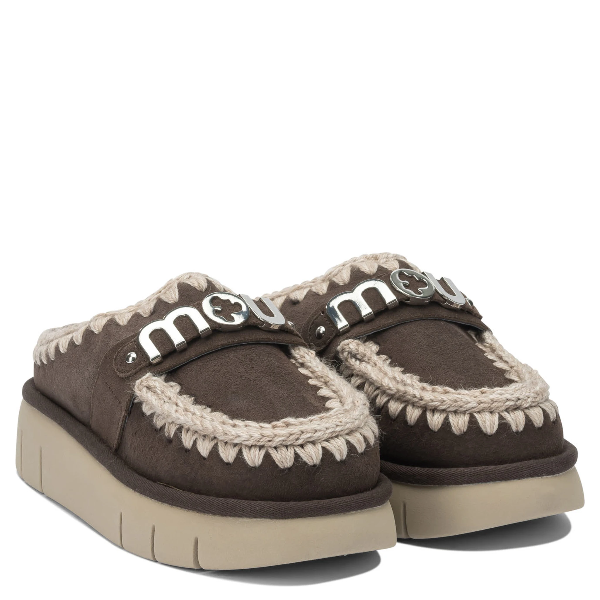 "Bounce Clog Metal Logo" slippers