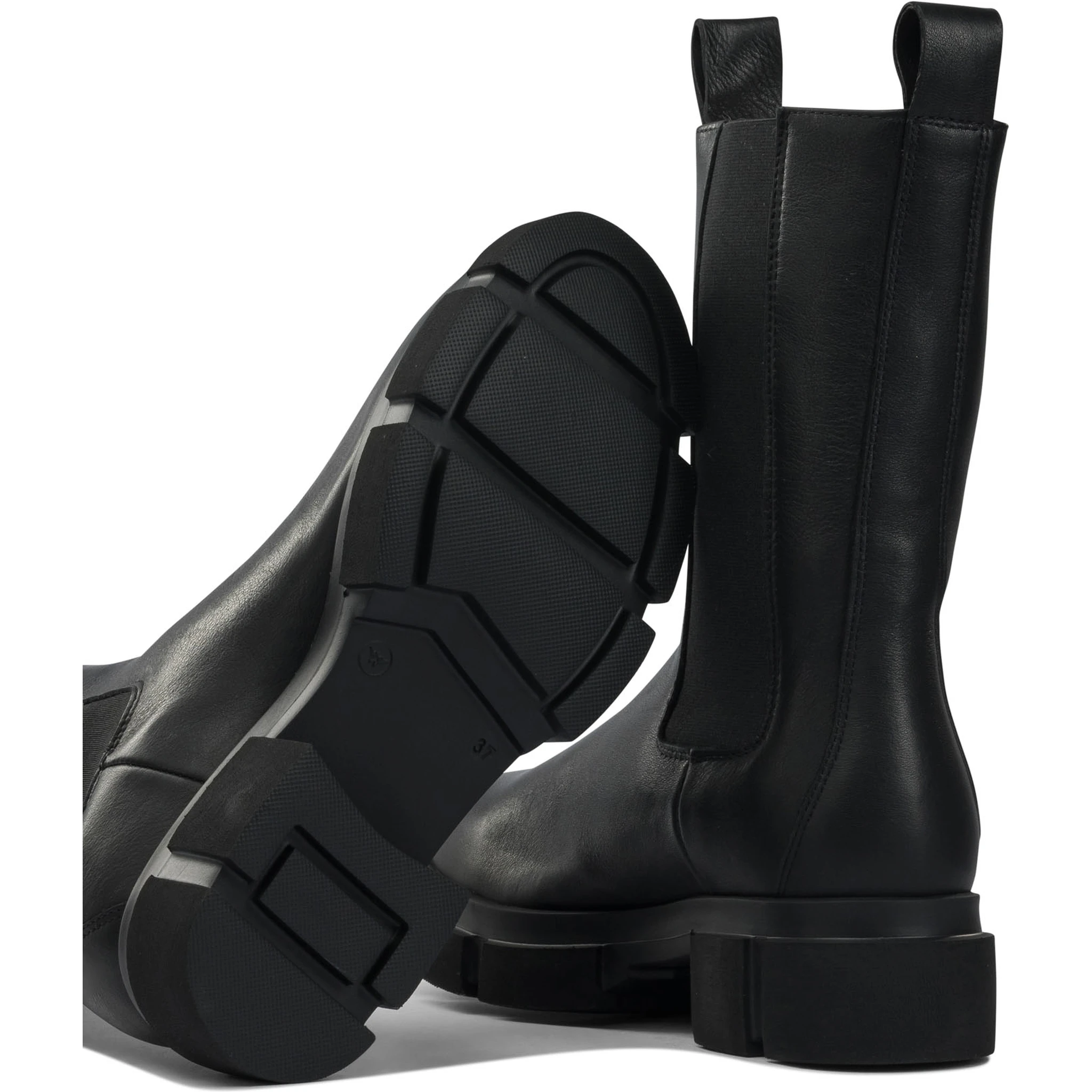 Leather pull-on ankle boots