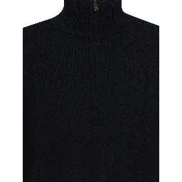 Cashmere sweater with half zipper