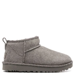 "Ultra Classic Mini" ankle boots