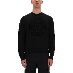 JERSEY WITH V-EMBLEM
