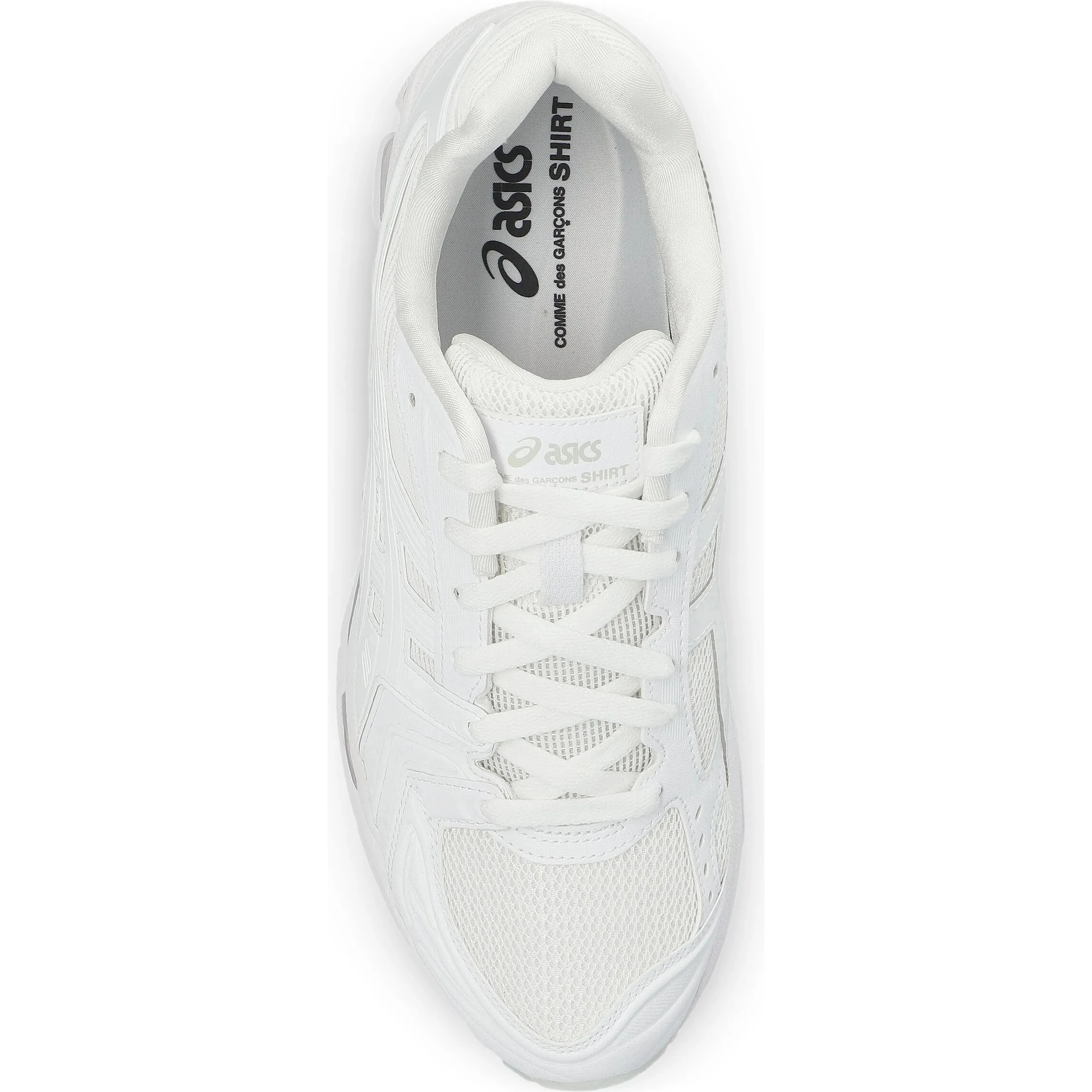 أحذية رياضية Comme des Garçons x Asics باللون الأبيض