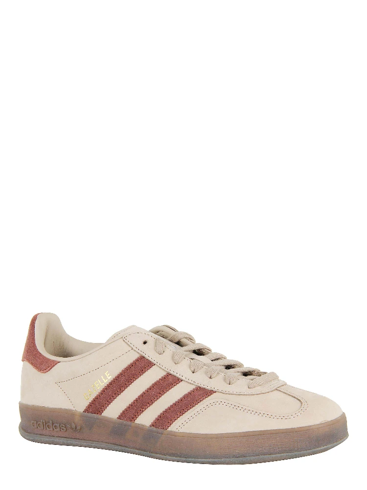 Three-stripe Gazelle trainers alternative