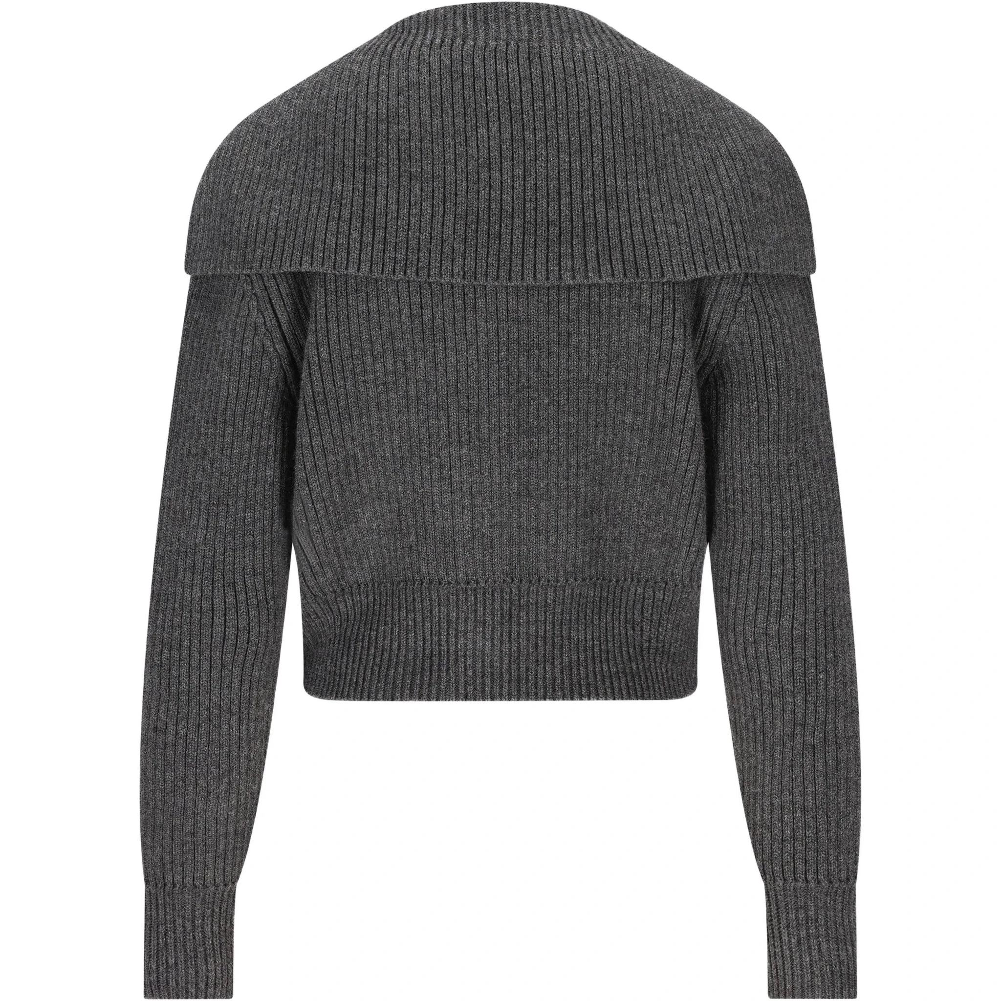 كنزات جيفنشي