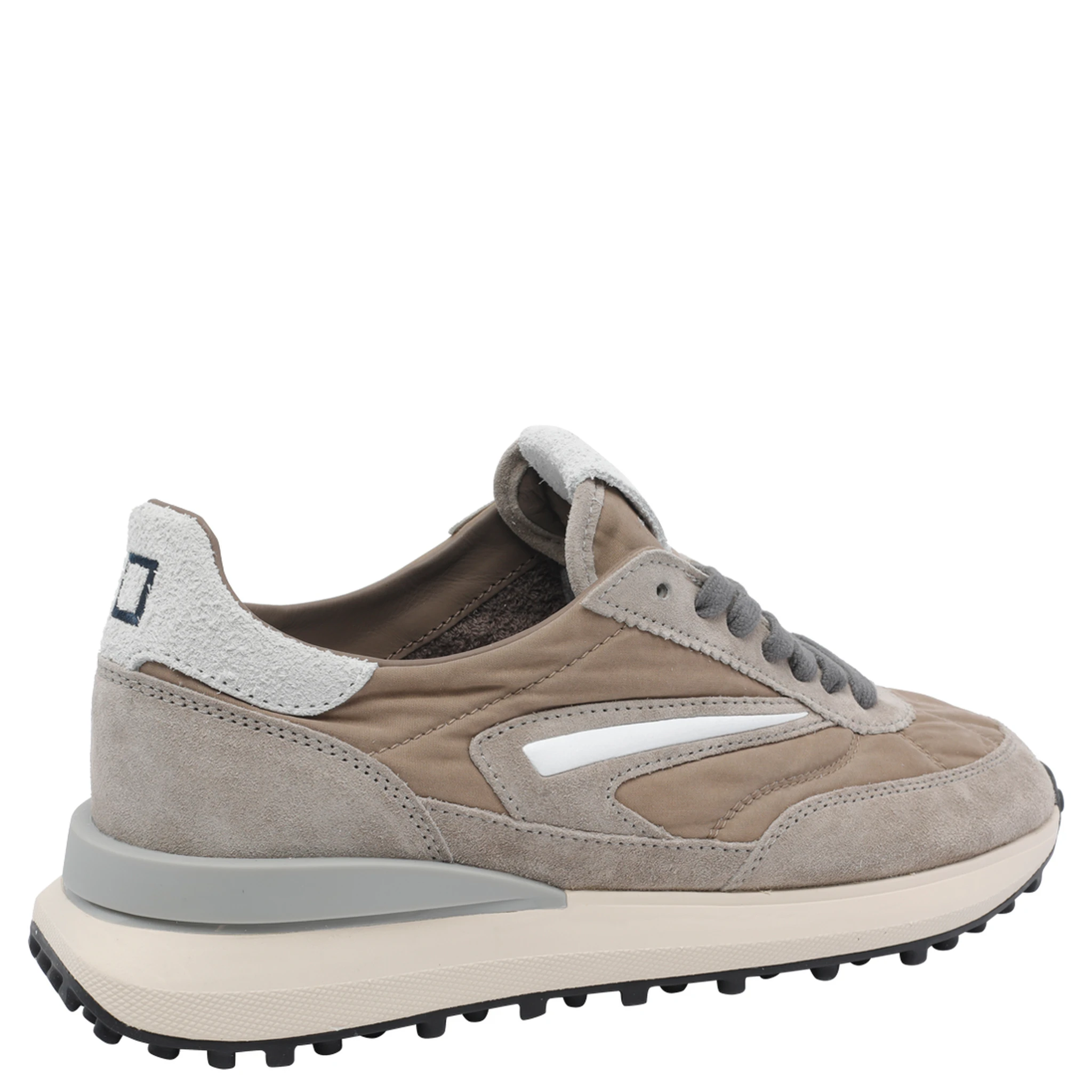 D.A.T.E. Sneakers Beige