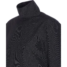 قمصان غوتشي سوداء