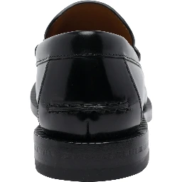 Gucci Flat shoes Black