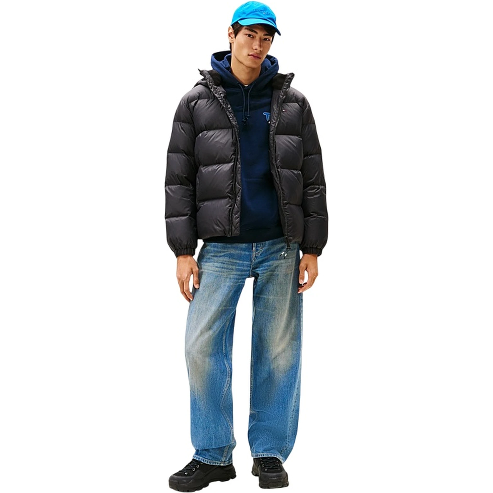 TOMMY JEANS  Coats Black