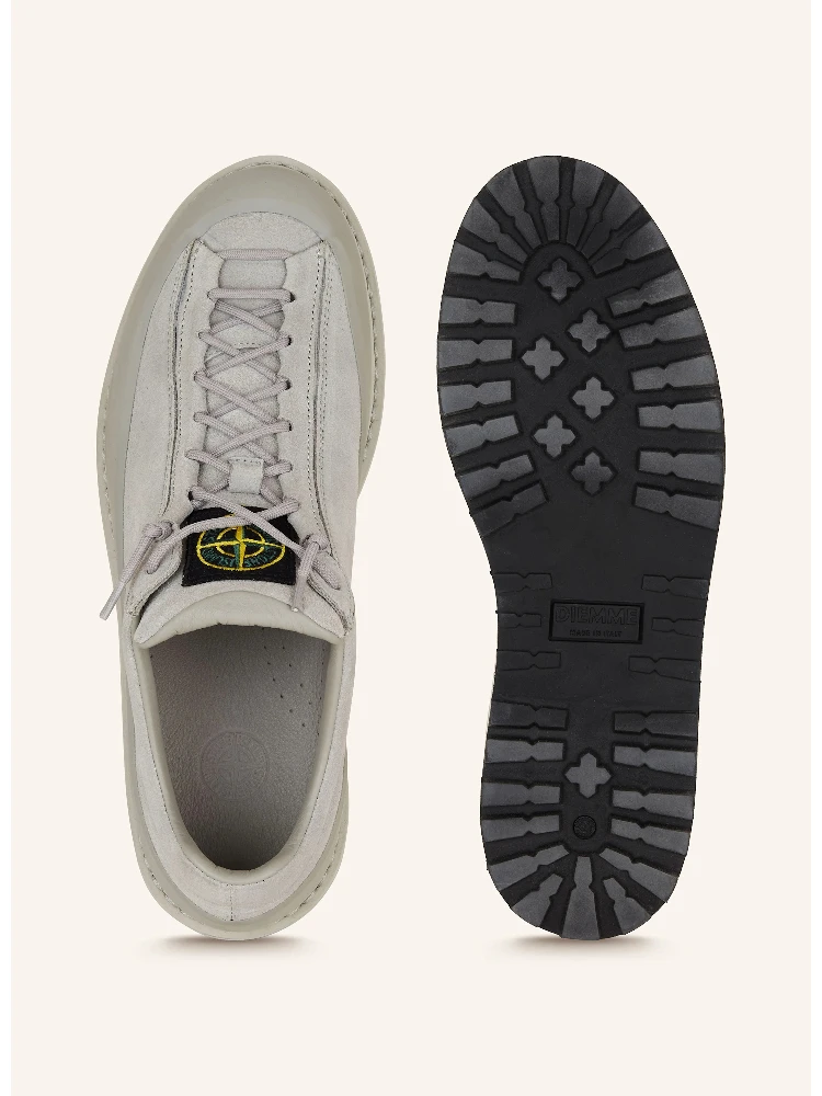 Leather sneakers alternative