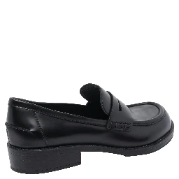 حذاء مسطح أسود من آش