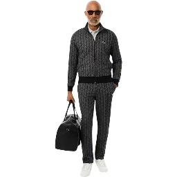 بنطال بخطوط جانبية بنمط هندسي