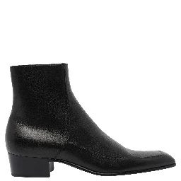 أحذية سان لوران سوداء