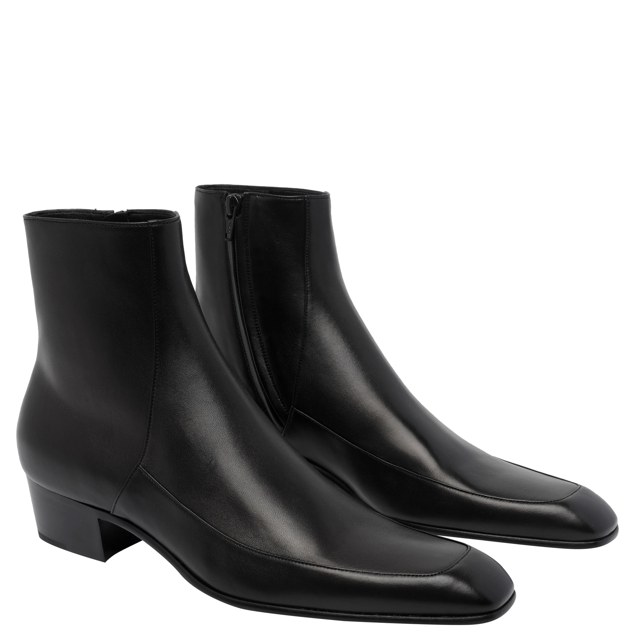 أحذية سان لوران سوداء