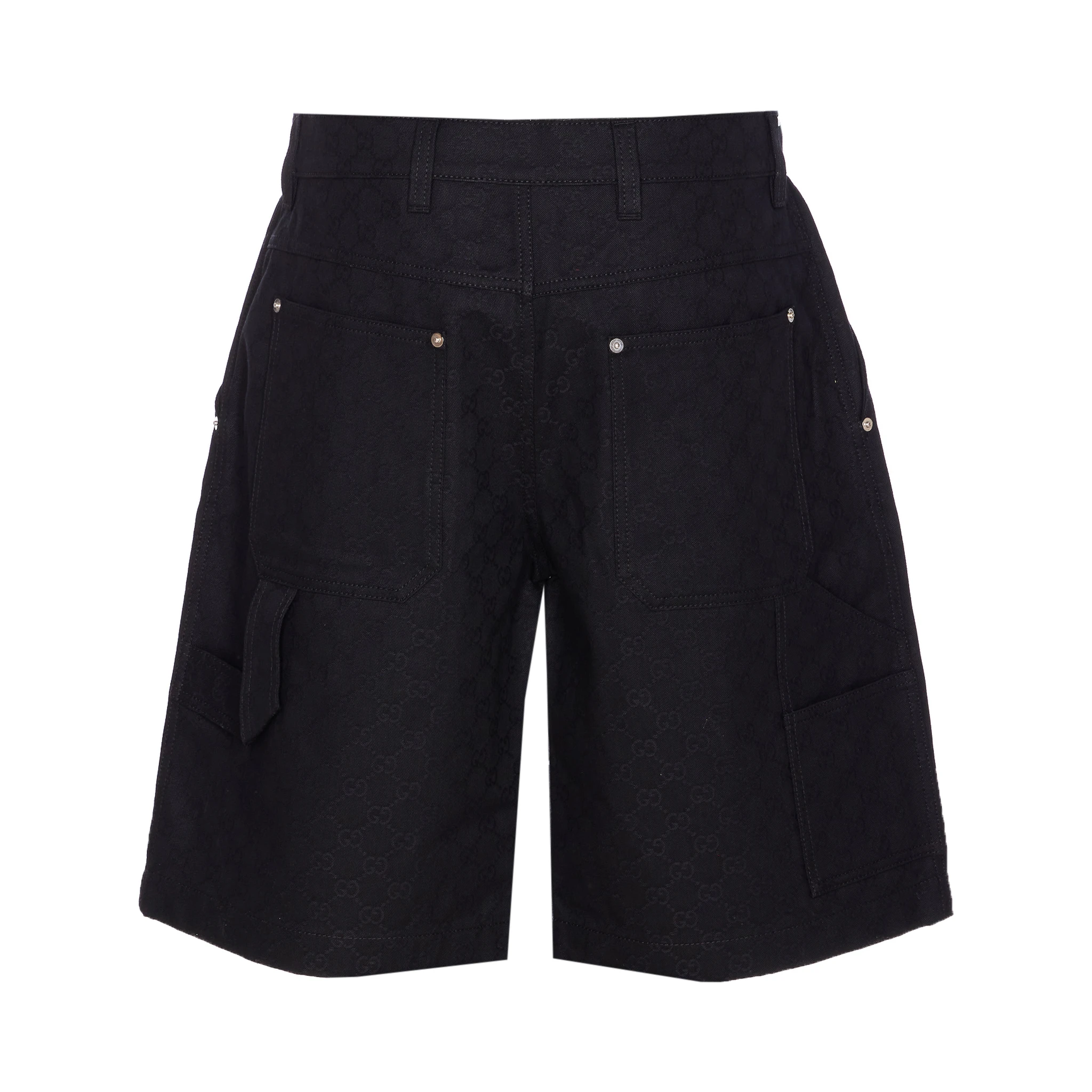 شورت غوتشي أسود