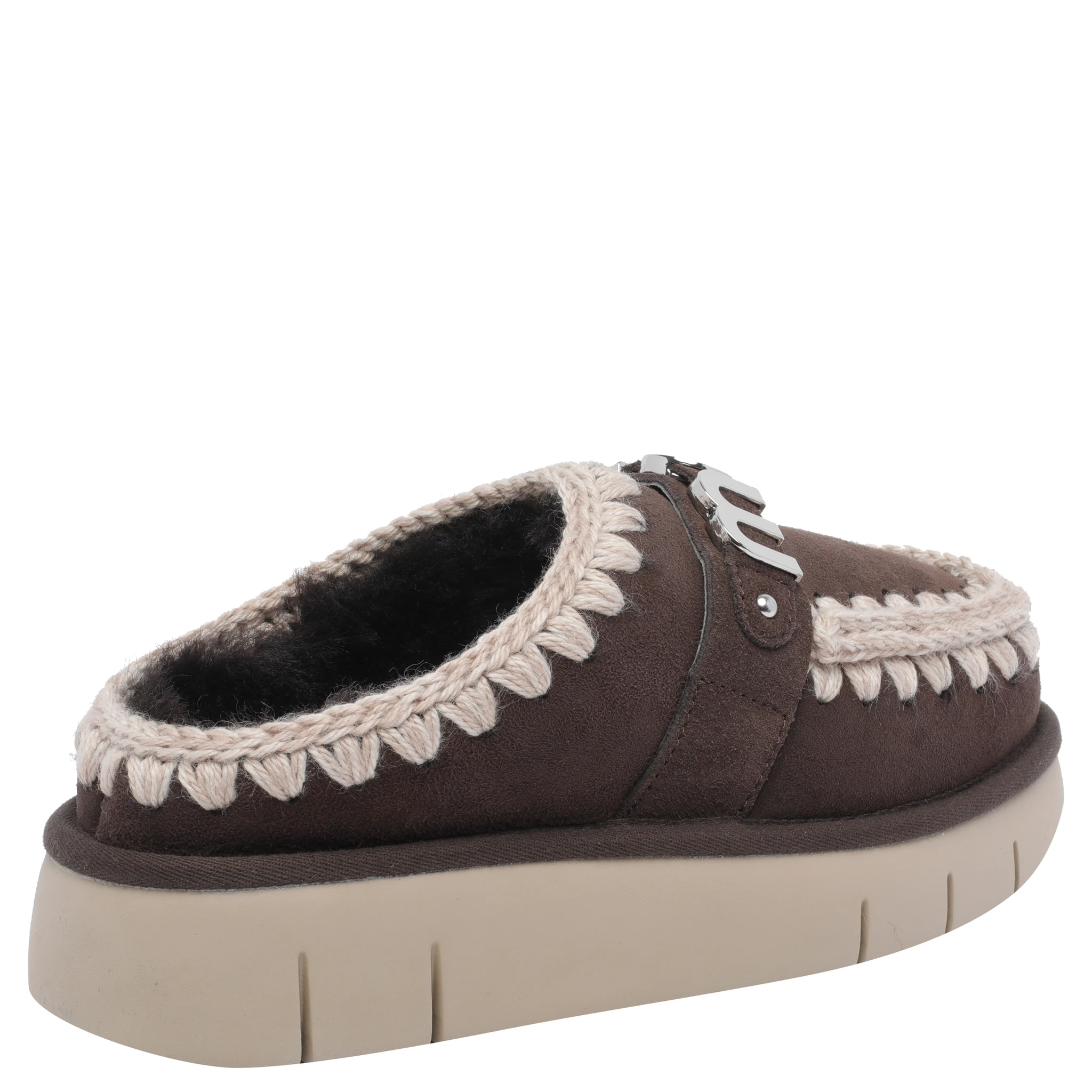 صندل مو بني