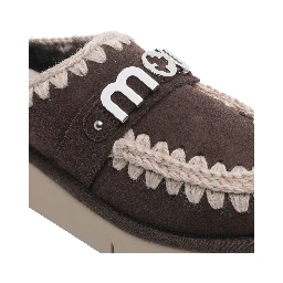 صندل مو بني